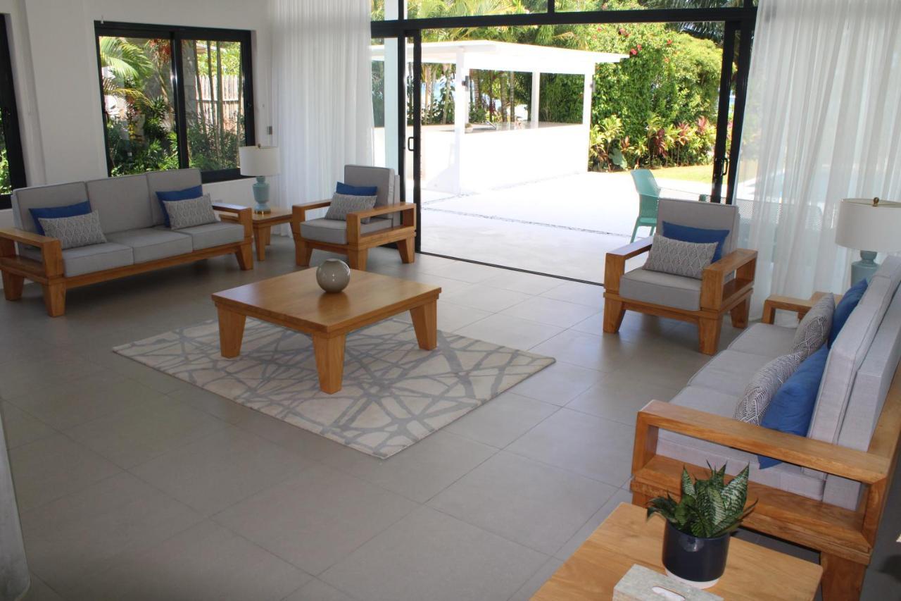 Lyla Beach Villa Pointe Au Sel Eksteriør billede