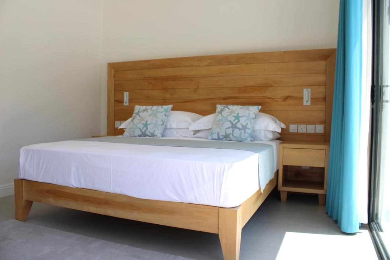 Lyla Beach Villa Pointe Au Sel Eksteriør billede
